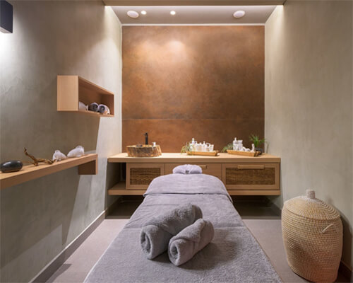 Amenities Spa Massage at Ceratec West Winds